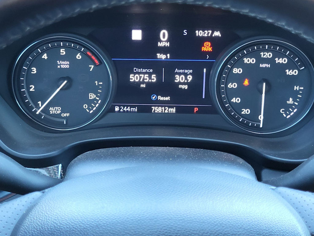 Thumbnail: 2021 Cadillac XT4 - 14