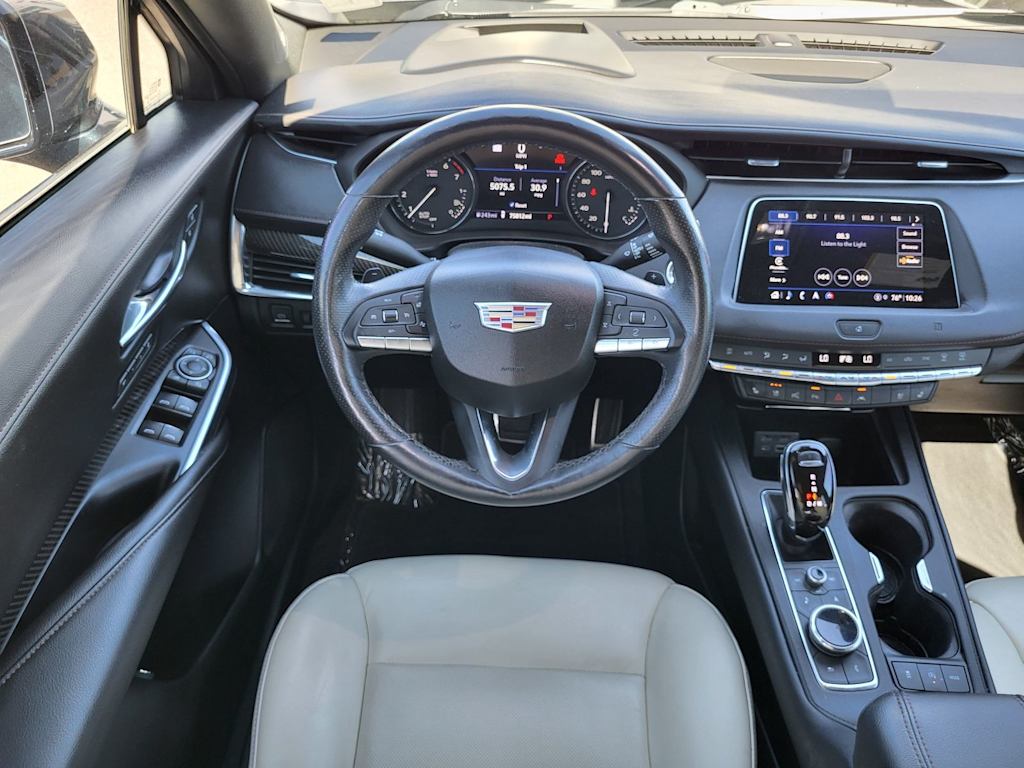 Thumbnail: 2021 Cadillac XT4 - 2