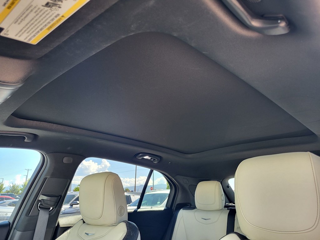 Thumbnail: 2021 Cadillac XT4 - 24