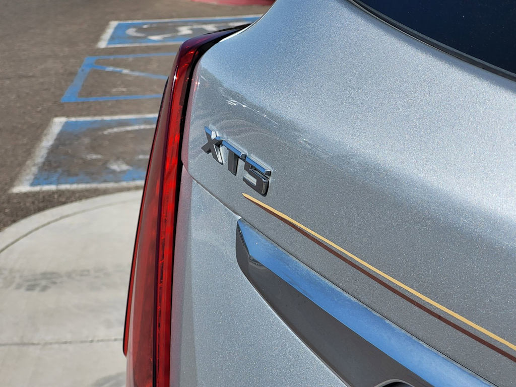 Thumbnail: 2020 Cadillac XT5 - 19