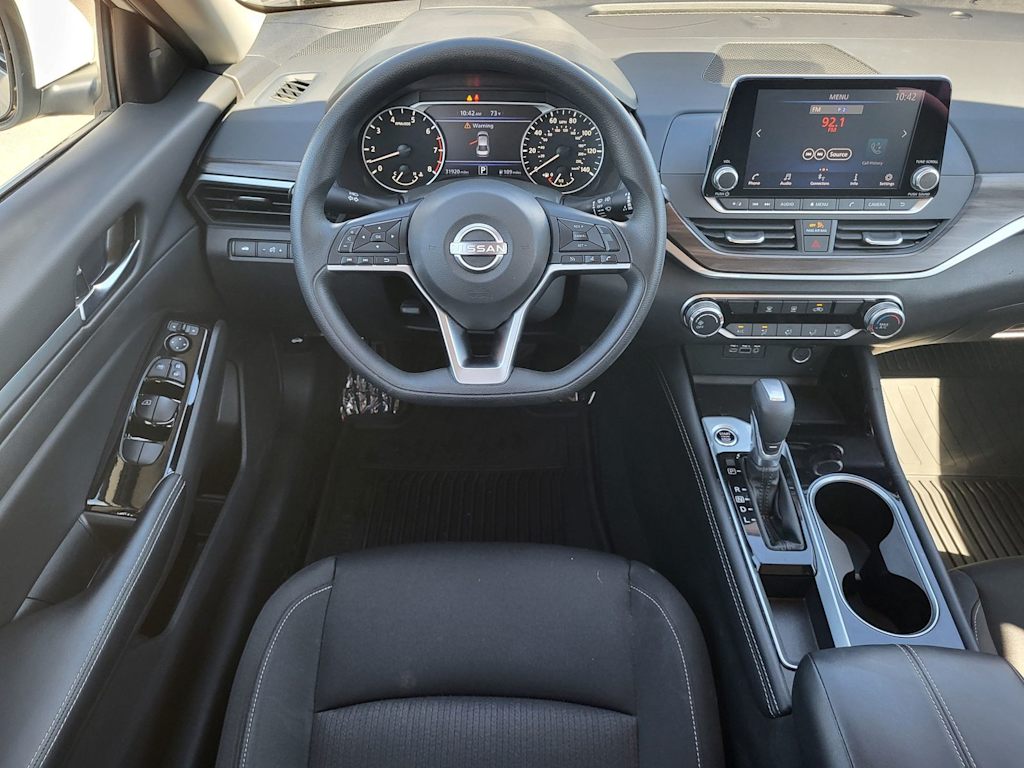 Thumbnail: 2023 Nissan Altima - 2