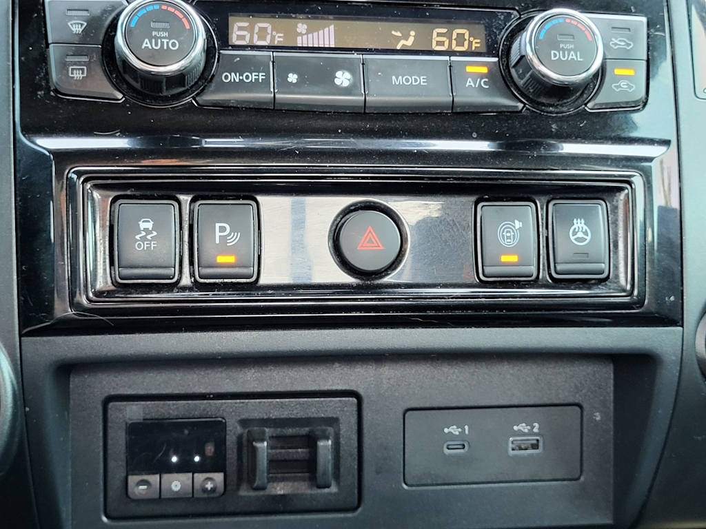 Thumbnail: 2021 Nissan Titan - 28