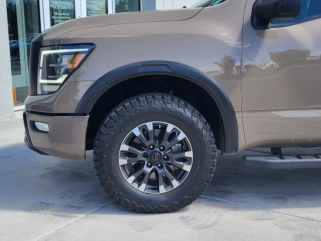 Thumbnail: 2021 Nissan Titan - 7