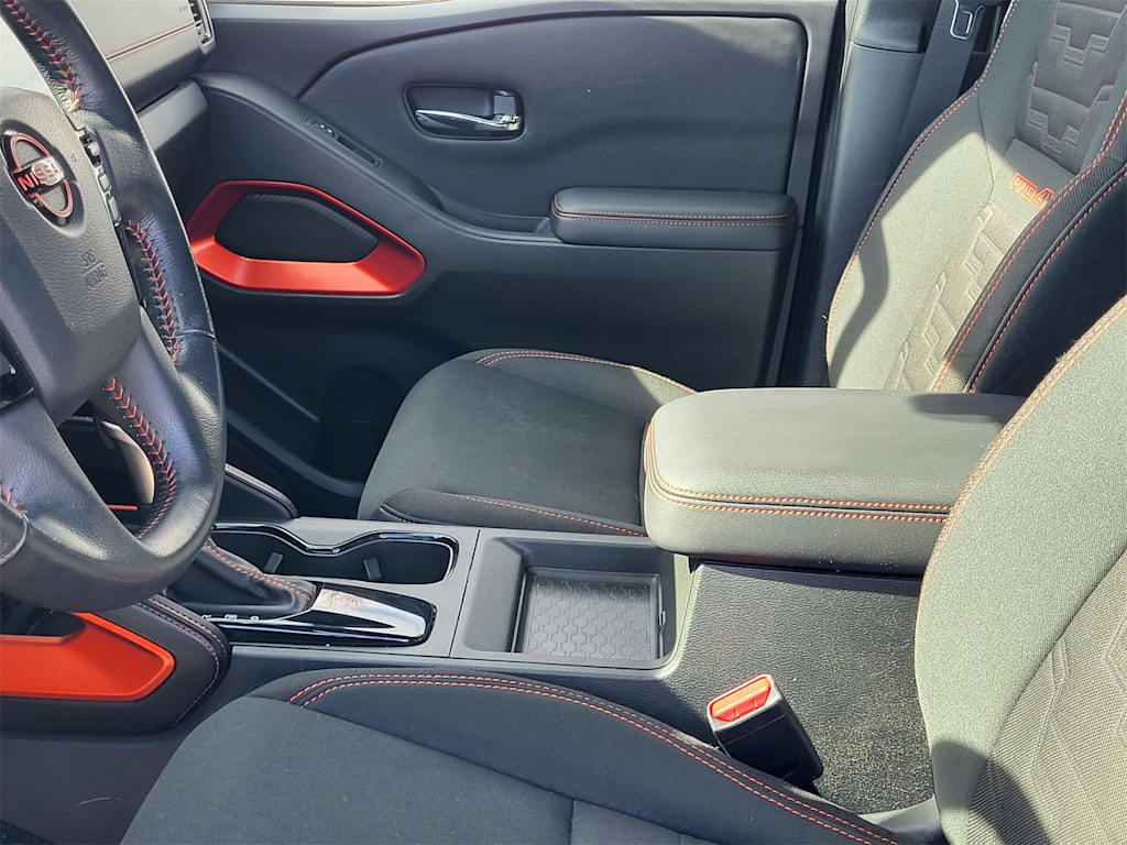 Thumbnail: 2023 Nissan Frontier - 10