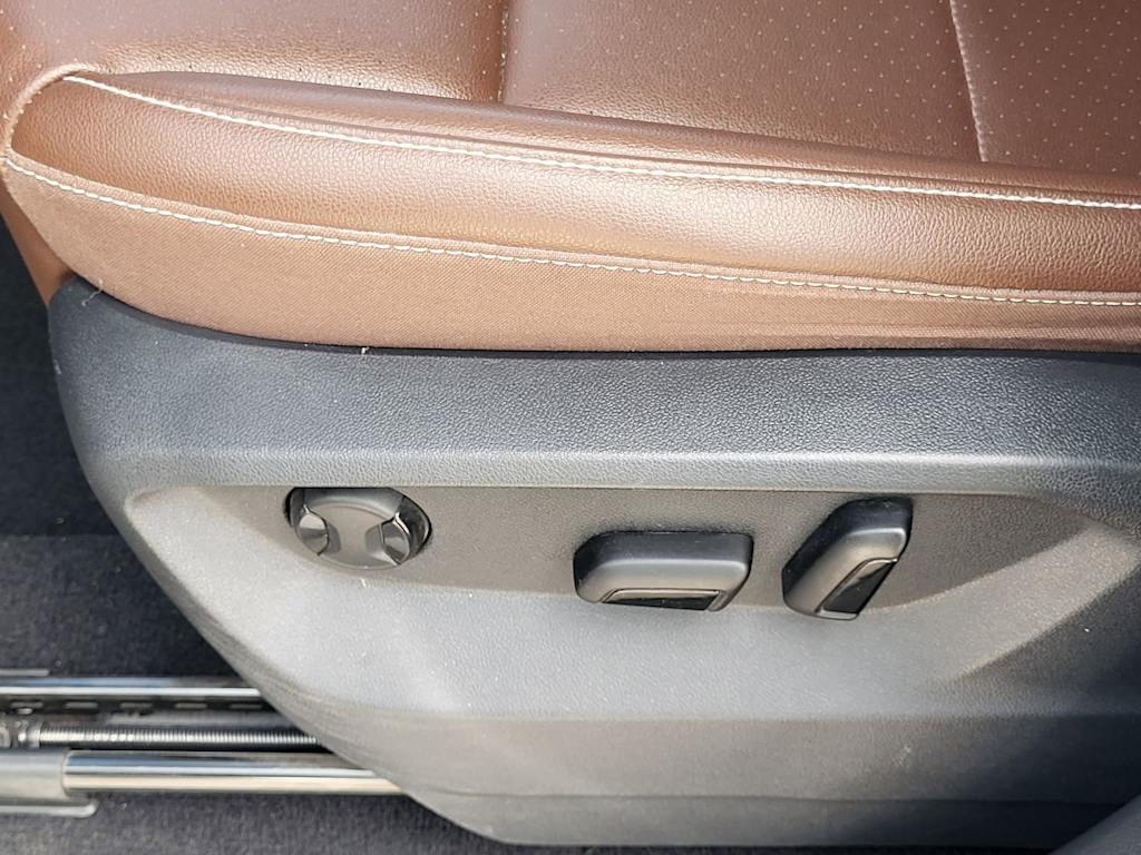 Thumbnail: 2021 Volkswagen Atlas - 21