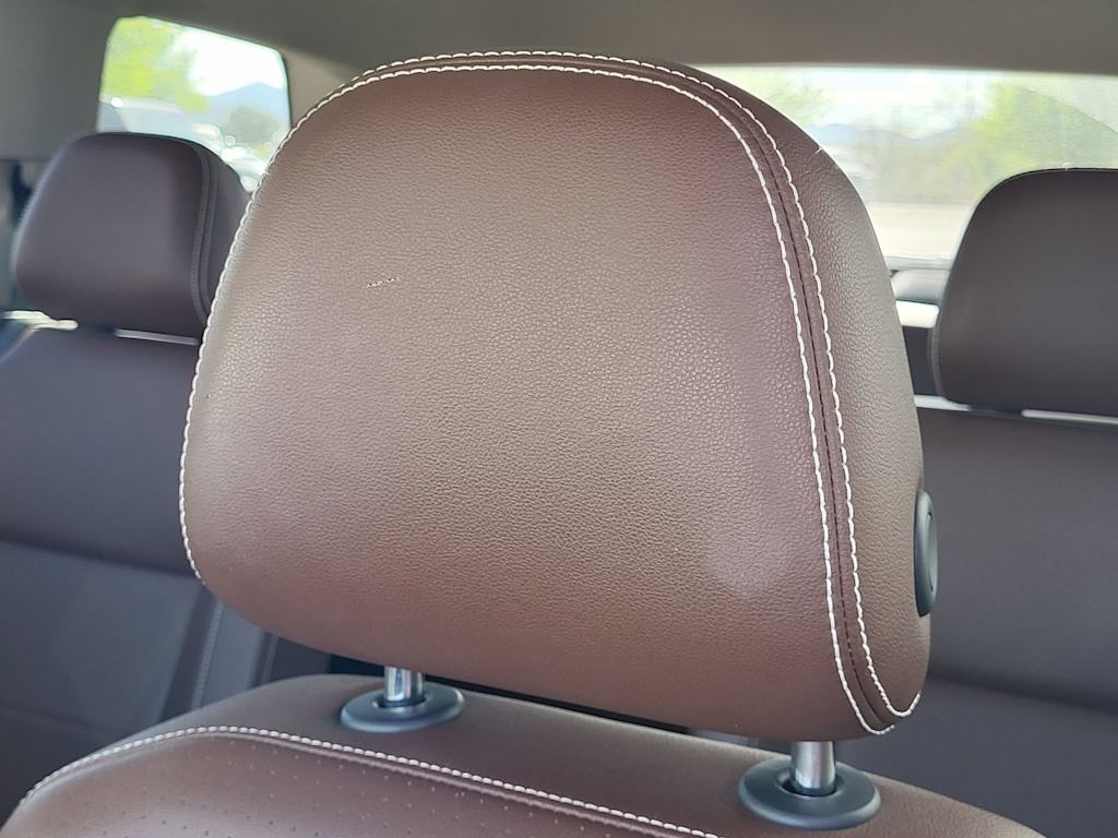 Thumbnail: 2021 Volkswagen Atlas - 9