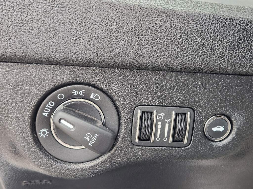 Thumbnail: 2023 Dodge Challenger - 25