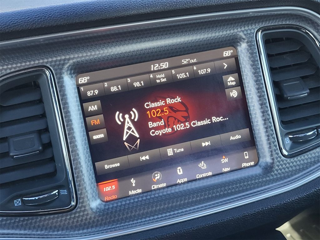 Thumbnail: 2018 Dodge Challenger - 13