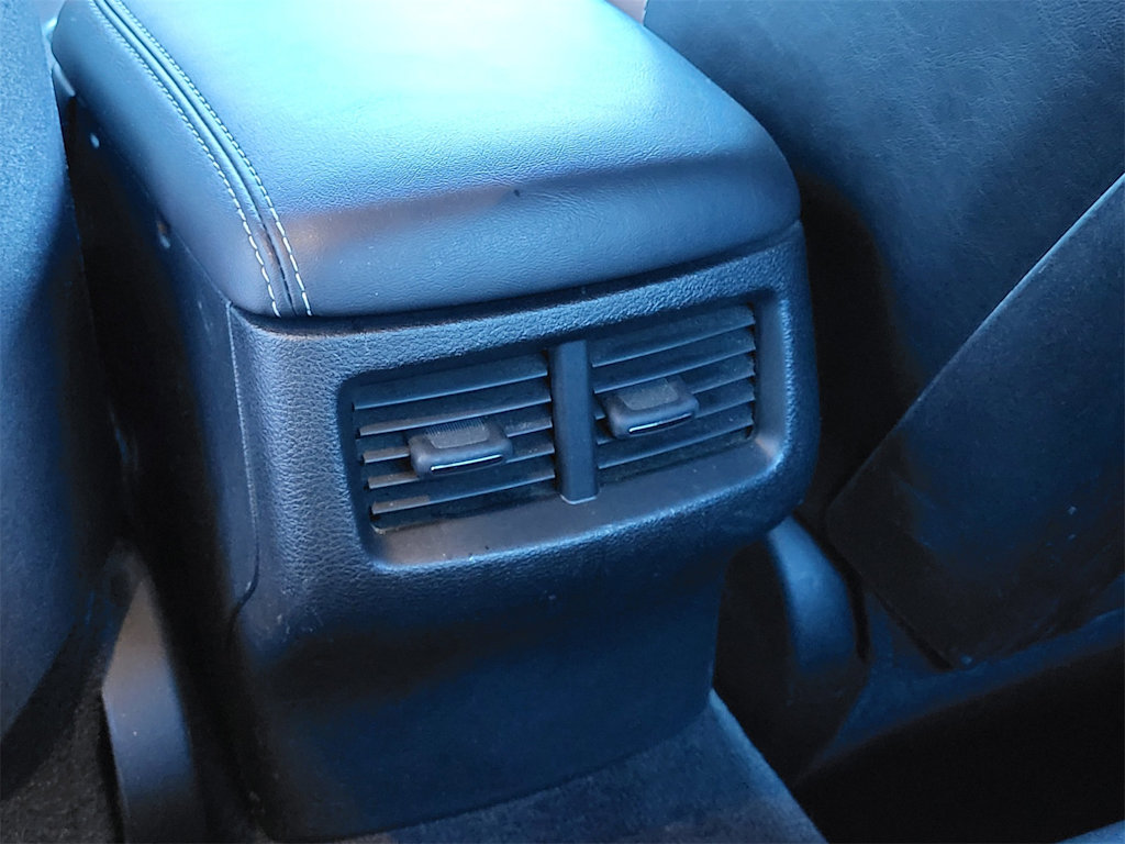 Thumbnail: 2018 Dodge Challenger - 30