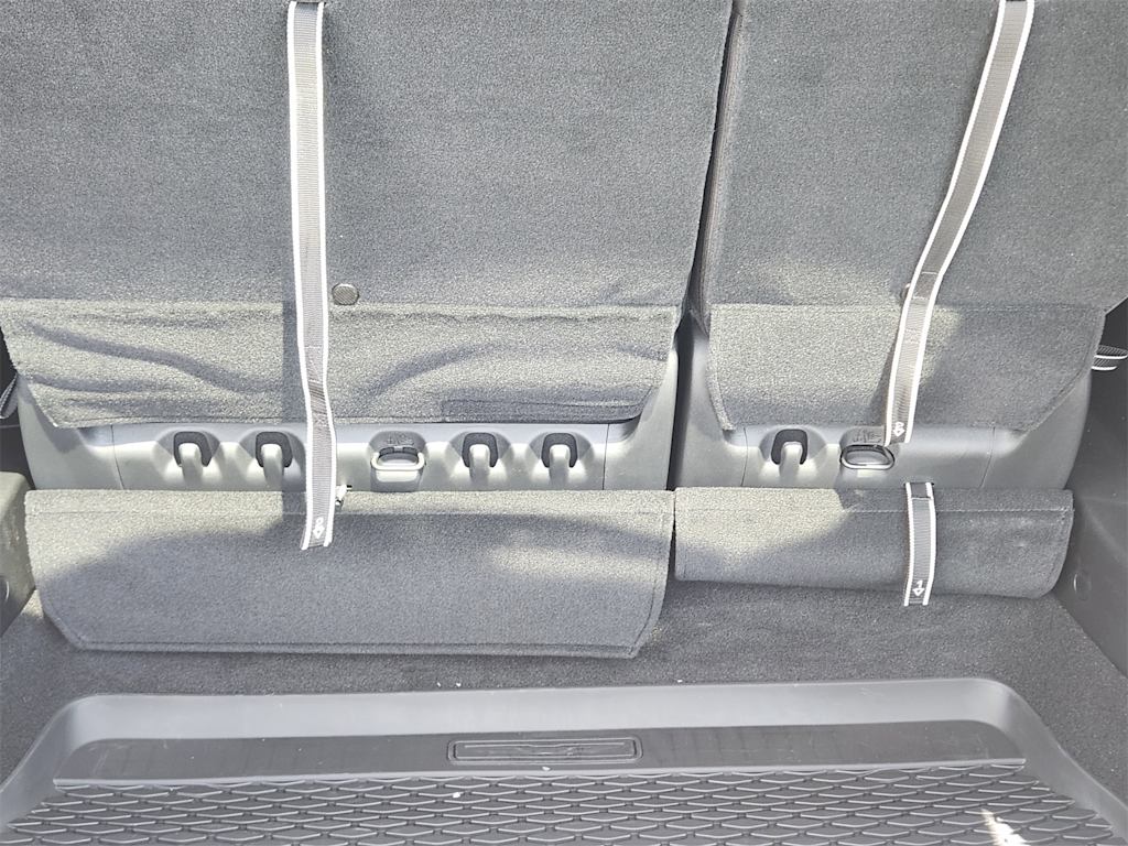 Thumbnail: 2025 Chrysler Pacifica - 7