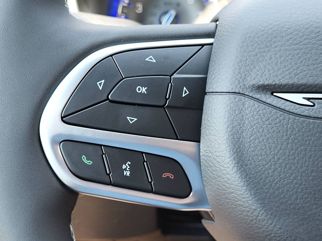 Thumbnail: 2027 Chrysler Pacifica - 19