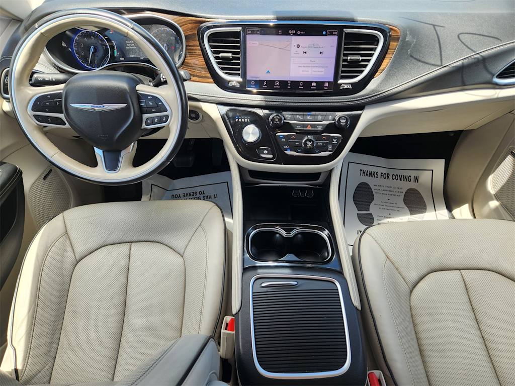 Thumbnail: 2021 Chrysler Pacifica - 2