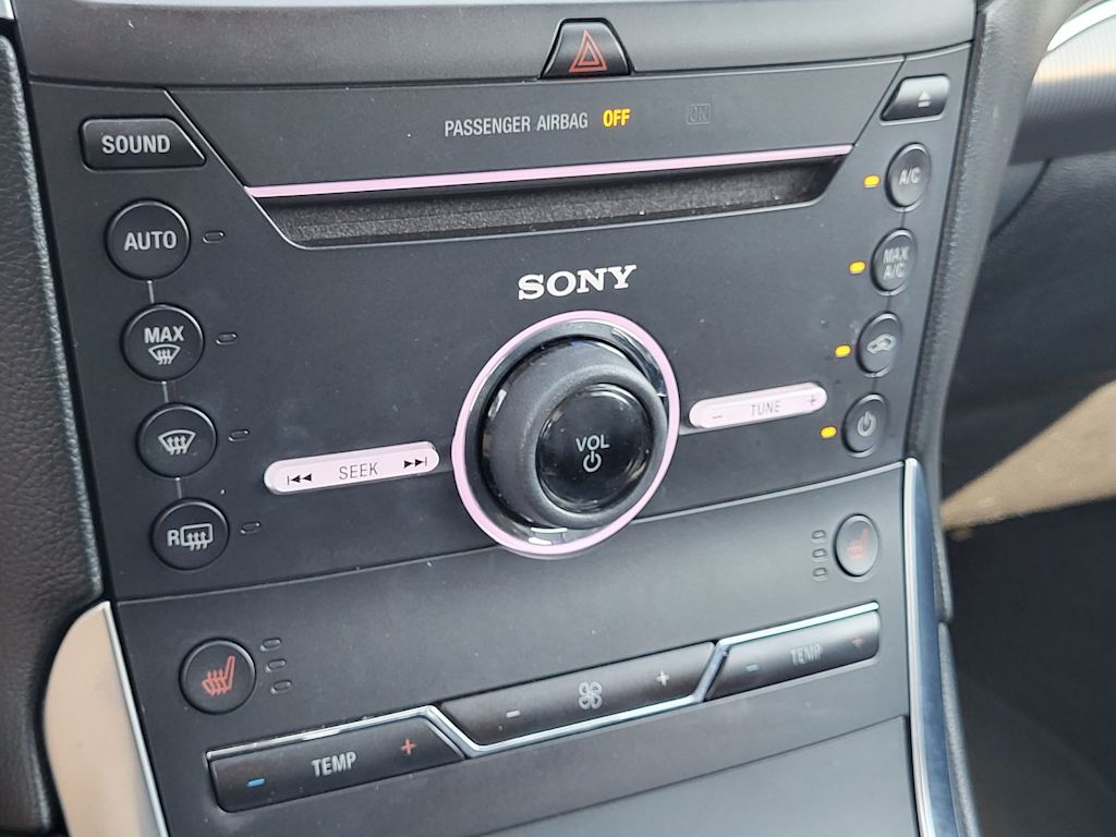 Thumbnail: 2016 Ford Edge - 28