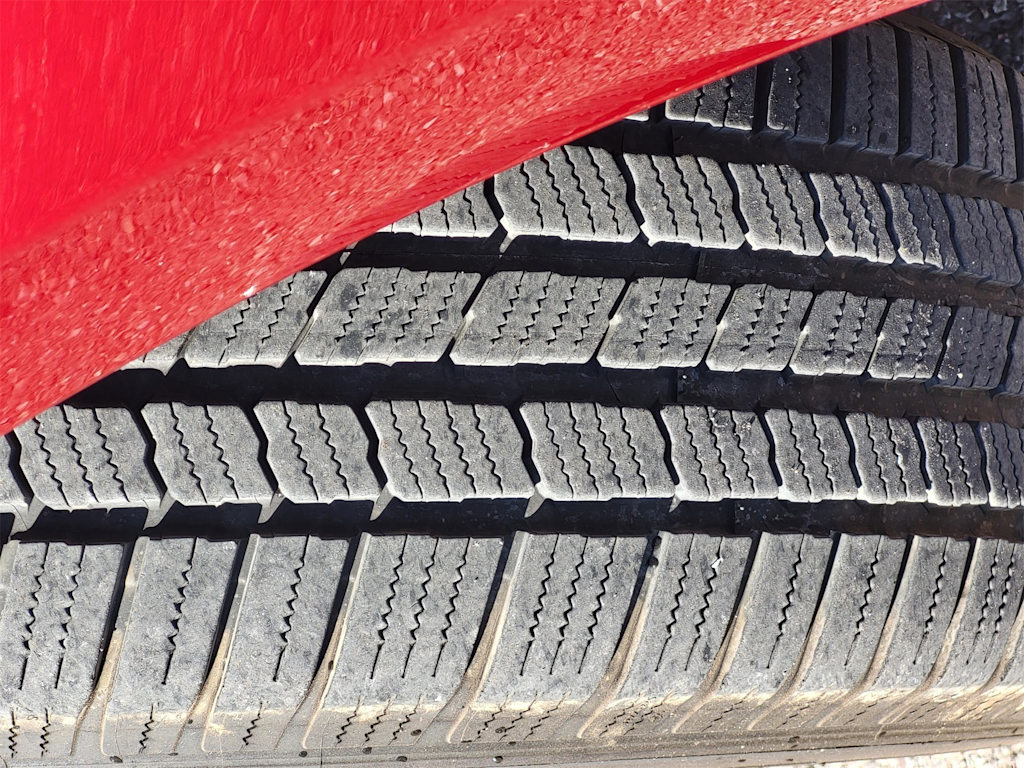 Thumbnail: 2017 Ford Edge - 16