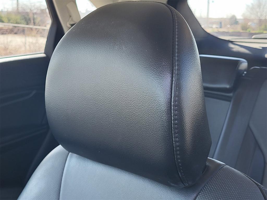 Thumbnail: 2017 Ford Edge - 10