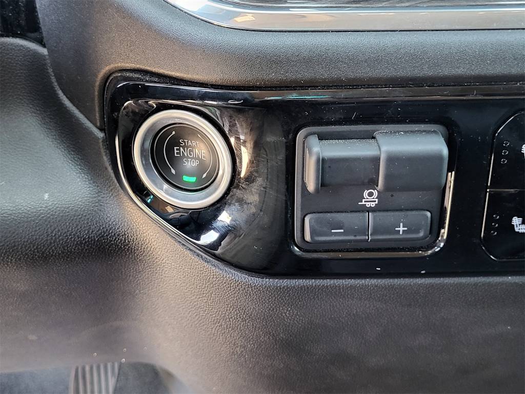 Thumbnail: 2024 Chevrolet Silverado 2500 - 26