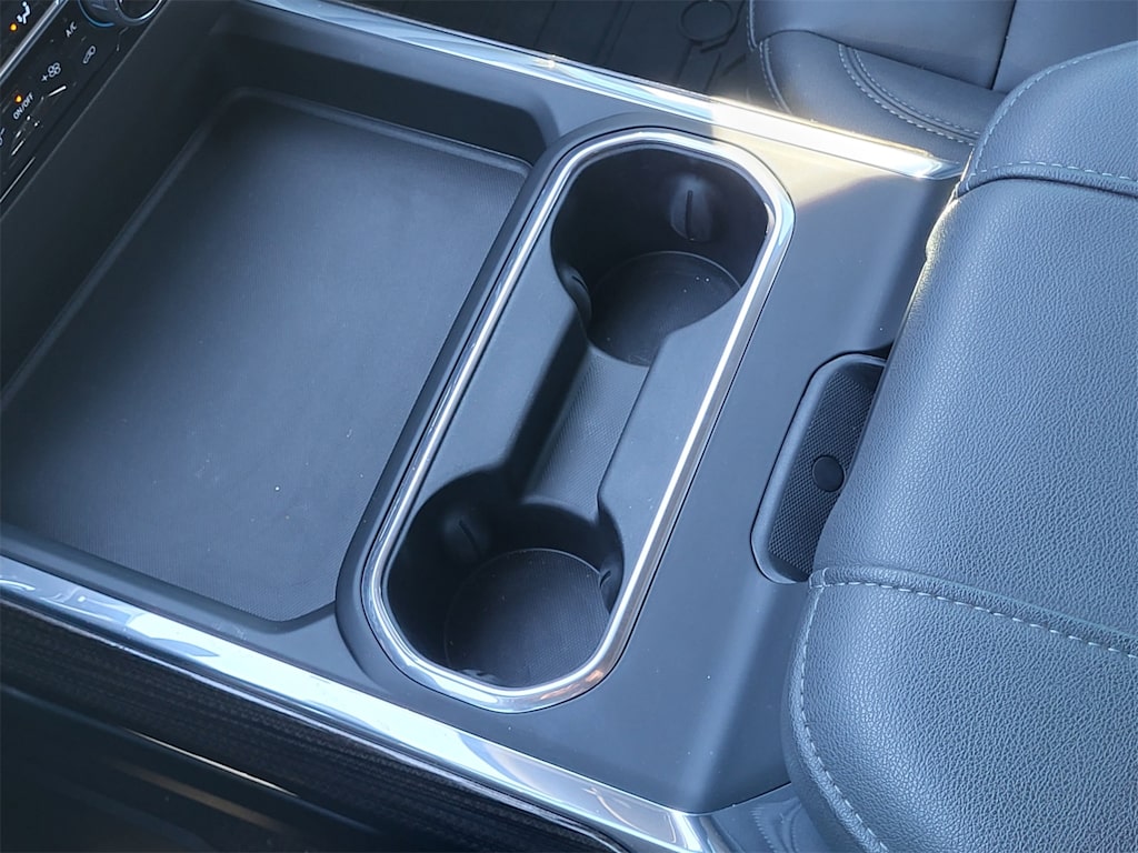 Thumbnail: 2025 Chevrolet Silverado 2500 - 22