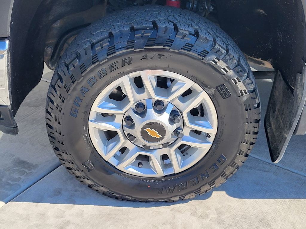 Thumbnail: 2024 Chevrolet Silverado 2500 - 18