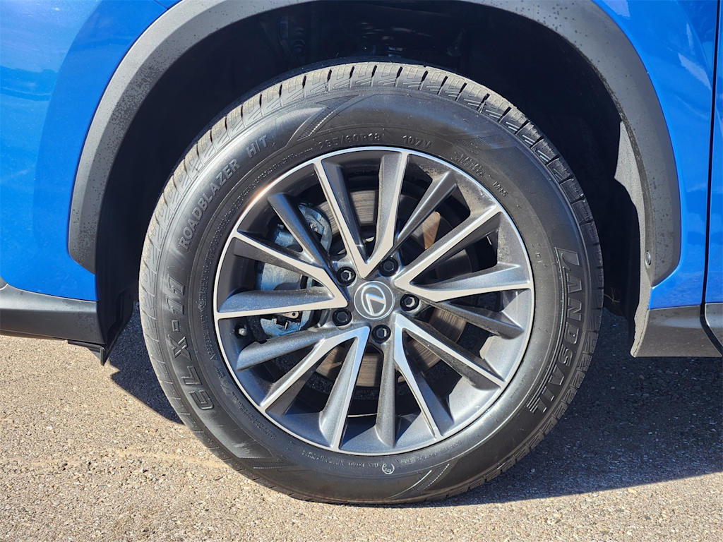 Thumbnail: 2024 Lexus ES - 19