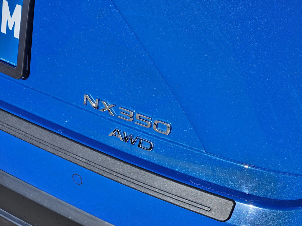 Thumbnail: 2024 Lexus ES - 18