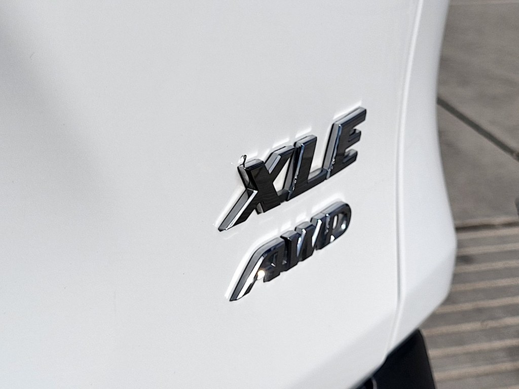 Thumbnail: 2025 Toyota RAV4 - 5