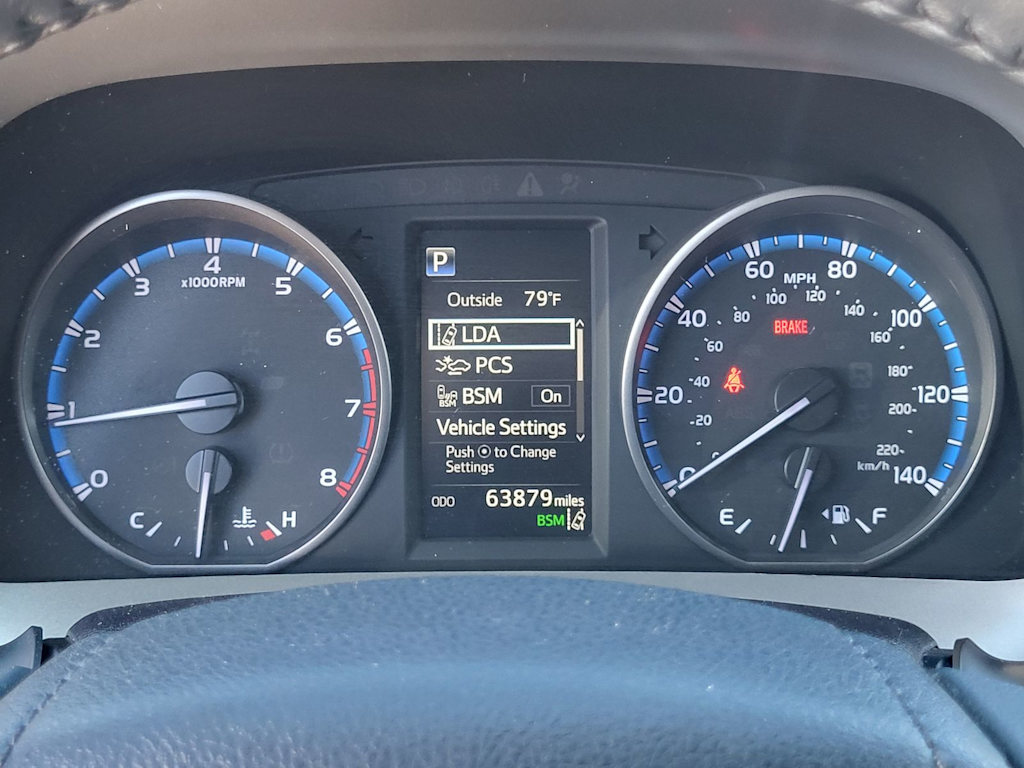 Thumbnail: 2018 Toyota RAV4 - 14