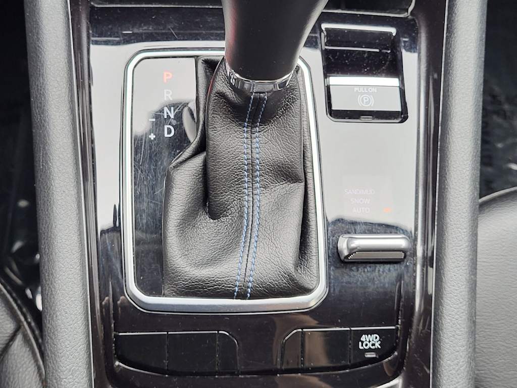 Thumbnail: 2022 Jeep Compass - 13