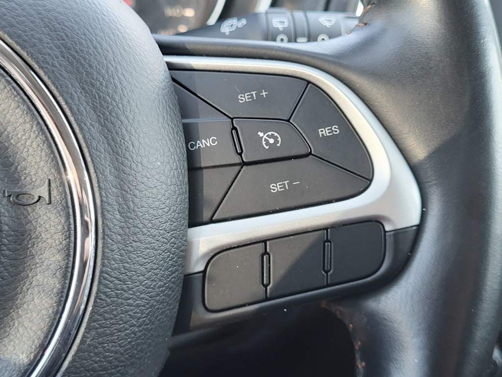 Thumbnail: 2018 Jeep Compass - 27