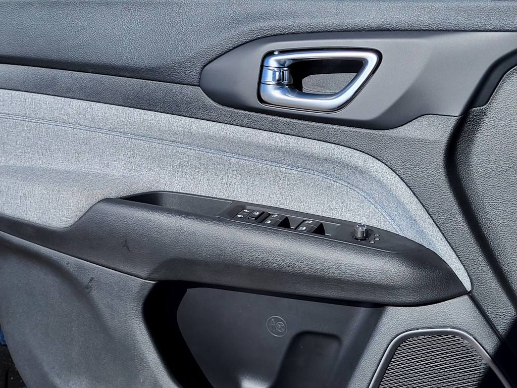 Thumbnail: 2026 Jeep Compass - 19