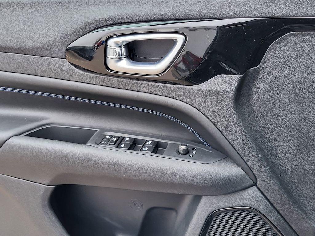 Thumbnail: 2026 Jeep Compass - 18