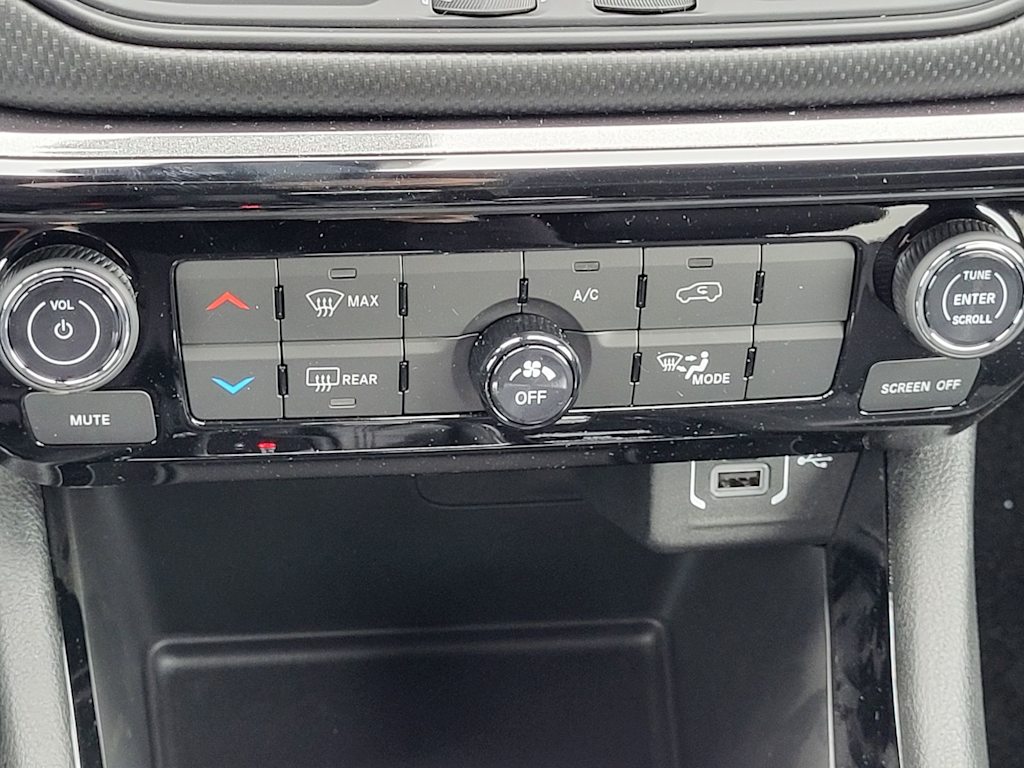 Thumbnail: 2026 Jeep Compass - 22