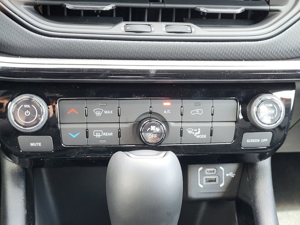 Thumbnail: 2026 Jeep Compass - 21
