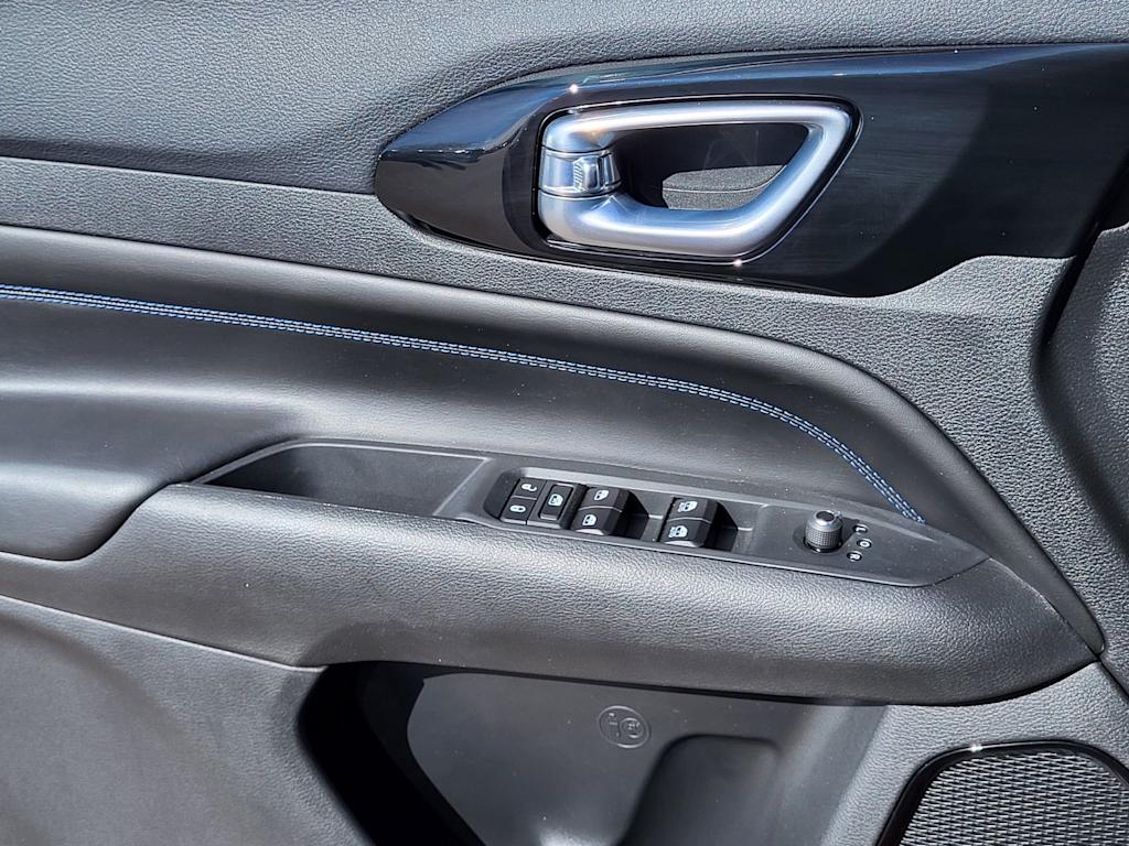 Thumbnail: 2026 Jeep Compass - 19