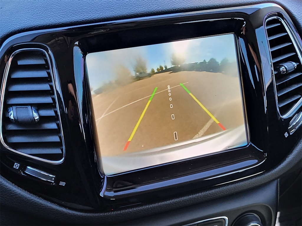 Thumbnail: 2021 Jeep Compass - 22