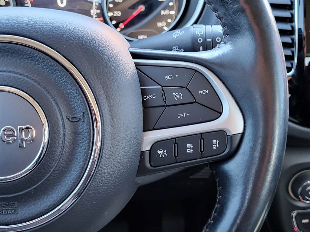 Thumbnail: 2021 Jeep Compass - 28