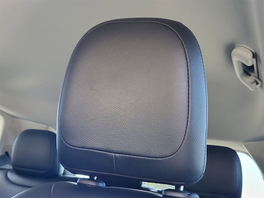 Thumbnail: 2021 Jeep Compass - 21