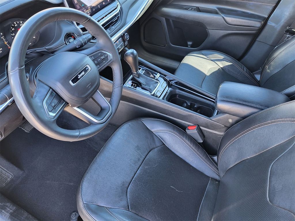 Thumbnail: 2023 Jeep Compass - 11