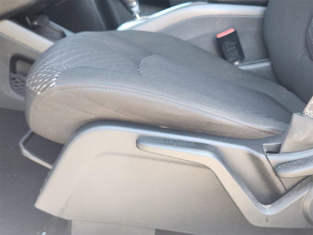 Thumbnail: 2018 Dodge Journey - 25