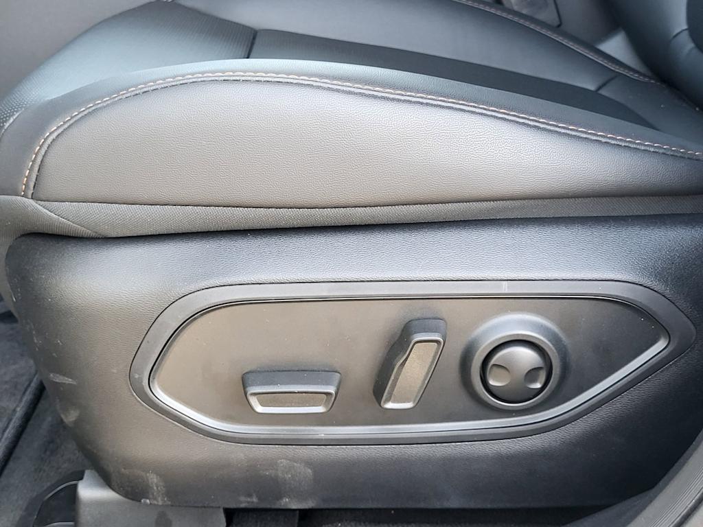 Thumbnail: 2026 Jeep Cherokee - 19