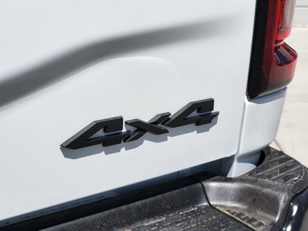 Thumbnail: 2026 RAM 3500 - 15