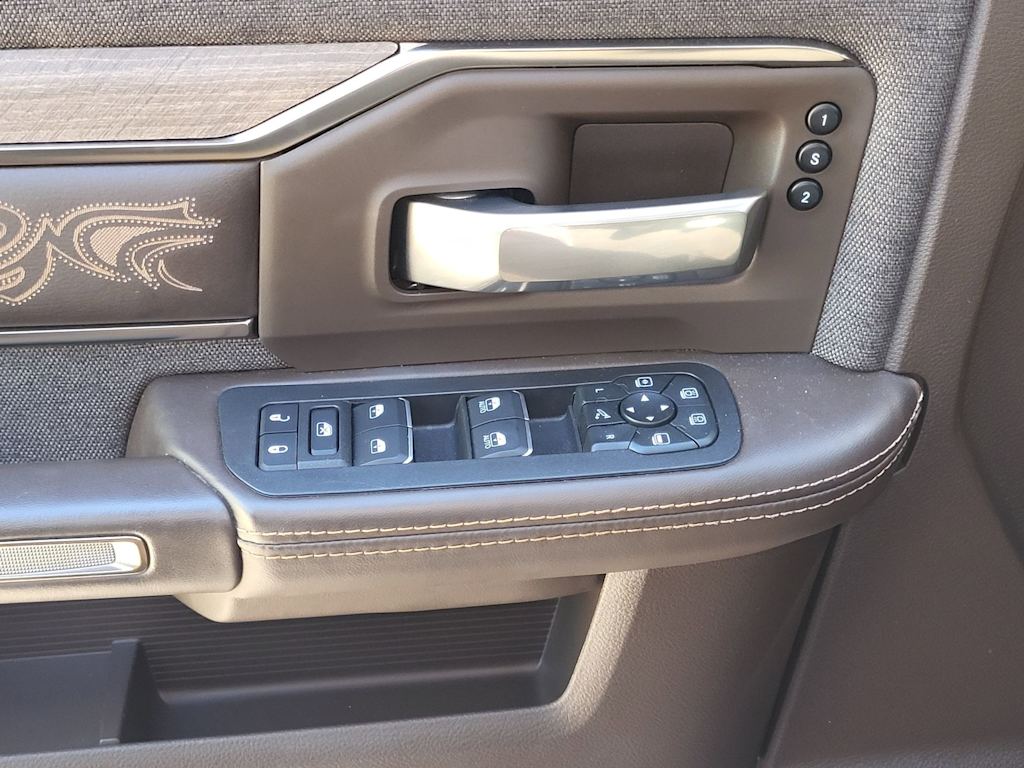 Thumbnail: 2025 RAM 3500 - 26