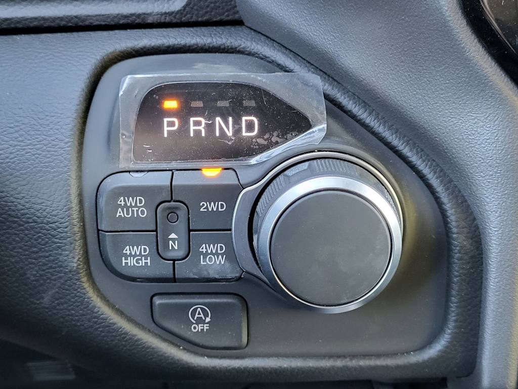 Thumbnail: 2026 RAM 1500 - 11