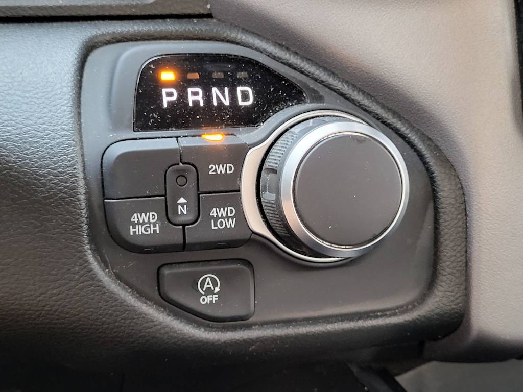 Thumbnail: 2026 RAM 1500 - 26
