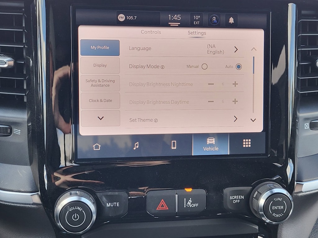 Thumbnail: 2026 RAM 1500 - 10