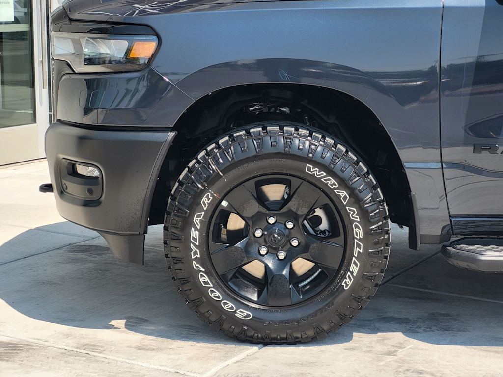 Thumbnail: 2026 RAM 1500 - 6