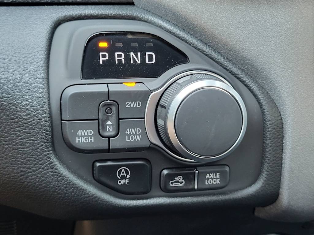 Thumbnail: 2026 RAM 1500 - 19