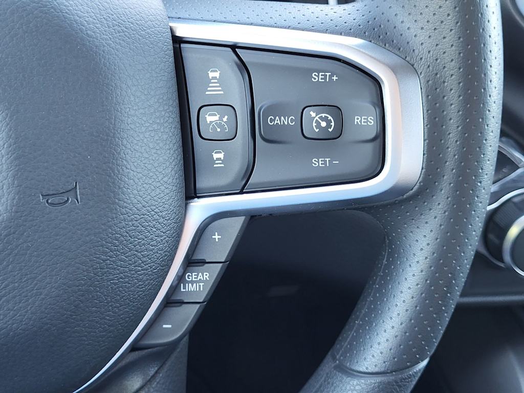 Thumbnail: 2026 RAM 1500 - 19