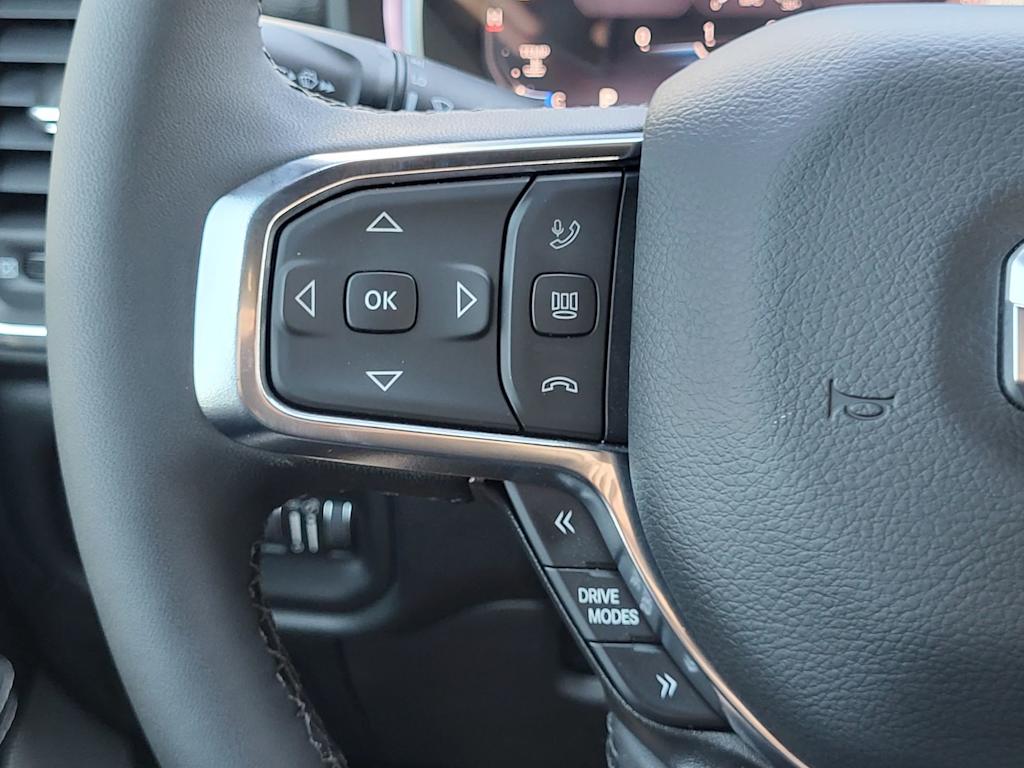 Thumbnail: 2026 RAM 1500 - 18