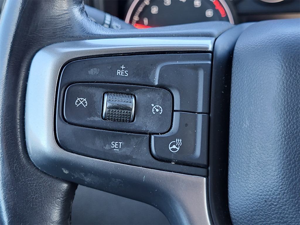 Thumbnail: 2020 Chevrolet Silverado 1500 - 24