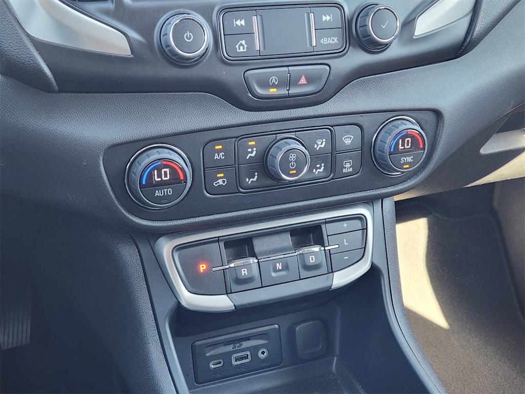 Thumbnail: 2024 GMC Terrain - 24